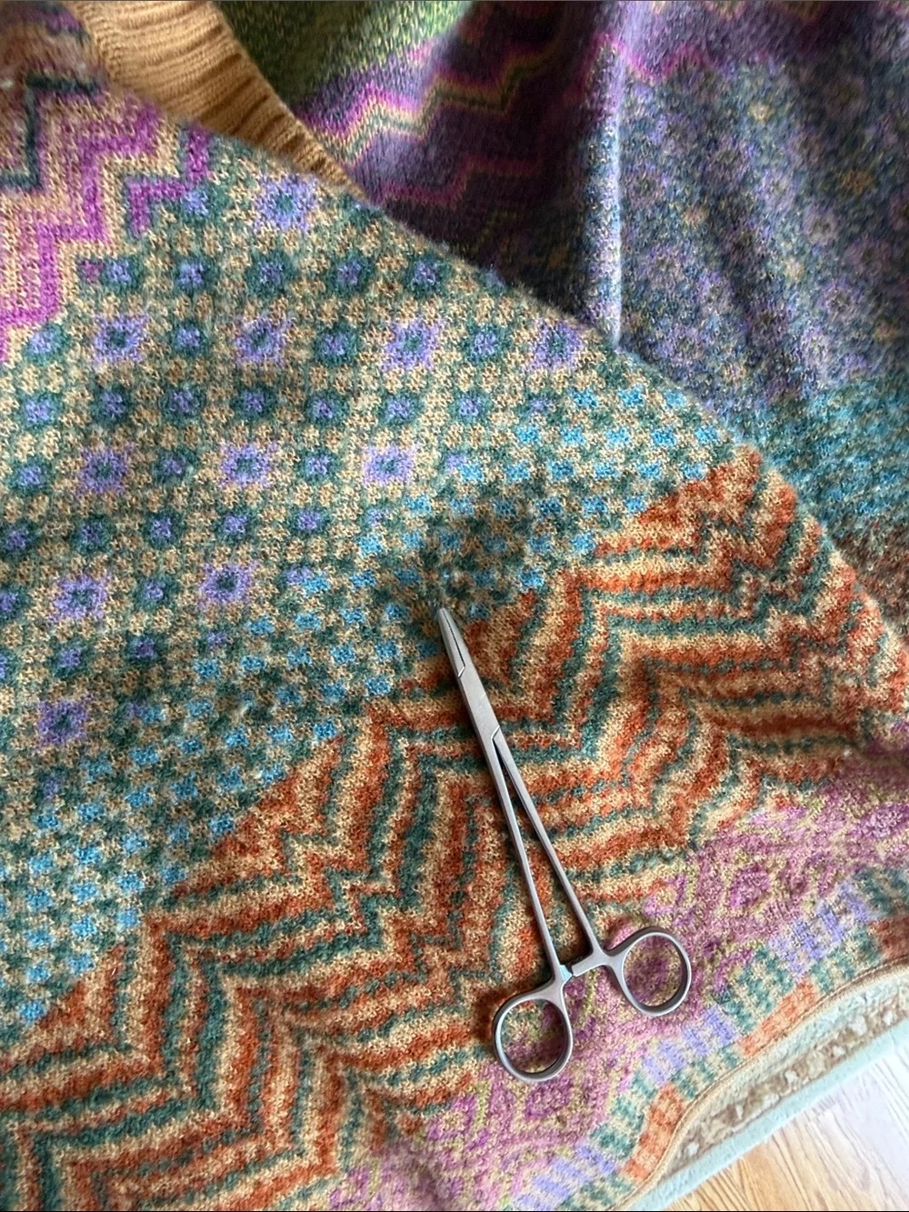IVKO Extrafine Lambswool Patchwork Cardigan Wrap Sweater Boho MultiColor M Flaws